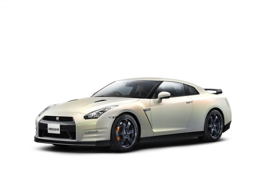  Nissan GT-R Egoist 2011 года  (фото 42 из 50)